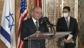 المؤتمر الصحفي للشخصيات الإسرائيلية الرسمية، عقب توقيع الاتفاقيات مع الجانب المغربي