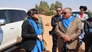 الوالي بوشعاب يحضيه.. رجل سلطة يفهم جيداً معنى المسؤولية