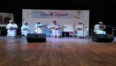 ساكنة الرشيدية تحتفل بالمسيرة الخضراء