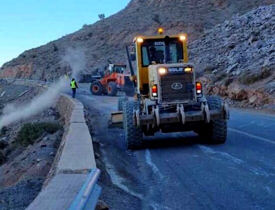 انقطاع مؤقت لحركة السير بين ميدلت والريش