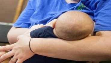 وزارة الصحة تنظم عددا من الأنشطة واللقاءات لتشجيع الرضاعة الطبيعية بورزازات - الحدث بريس