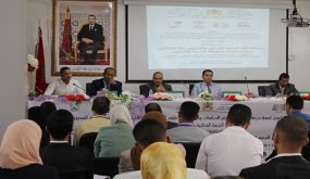 هاشيمي يشرف على لقاء يتعلق بأطر الدعم الإداري والتربوي والاجتماعي