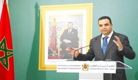 الحكومة تعلن بداية صرف مستحقات الترقيات المجمدة في قطاع التعليم