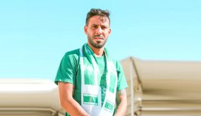 أهلي طرابلس يعلن رسميا تعاقده مع محسن متولي