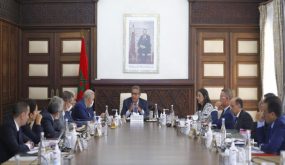 الحكومة تتجه نحو رفع حالة الطوارئ الصحية المفروضة بسبب فيروس كورونا