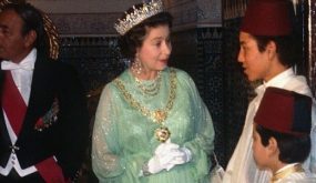 سفارة بريطانيا بالرباط تفتح كتابا للتعازي في وفاة إليزابيث الثانية