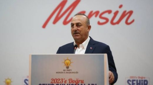 وزير الخارجية التركي يرفض التهديدات الأمريكية للسعودية