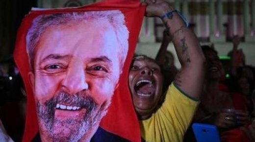 رسميا : لولا دا سيلفا يفوز برئاسة البرازيل