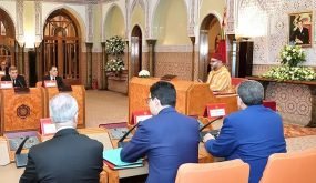 نشاط ملكي غدا وأنباء عن تعديل حكومي مرتقب