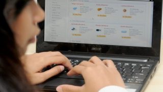 توقيف امرأتين تروجان أدوية إجهاض ومواد صيدلية مهربة