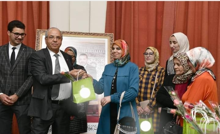 رئيس مجلس جهة درعة تافيلات يحتفي بموظفات المجلس والوكالة الجهوية لتنفيذ المشاريع بمناسبة اليوم العالمي للمرأة
