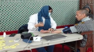 الرشيدية ..حملة للتبرع بالدم بمسجد الاخوة