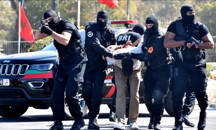 انتحال صفة بدعوى الوساطة للتوظيف في الأمن يُورّط شخصين بالرشيدية