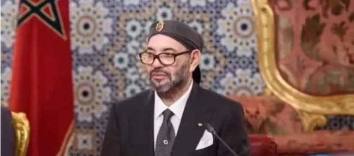 جلالة الملك يترأس جلسة عمل بالقصر الملكي بالرباط