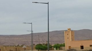 الرشيدية .. ساكنة جماعة الخنك تشتكي من انعدام الإنارة في عدة طرقات مؤدية إلى قصورها