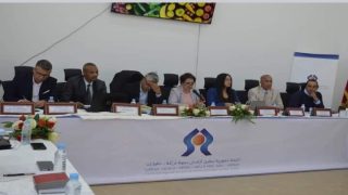 ميدلت .. ندوة حول السيدا وحقوق الانسان بجهة درعة تافيلالت