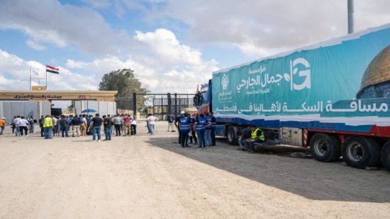 وصول المساعدات الإنسانية إلى قطاع غزة: تحت إشراف إسرائيلي-أمريكي-مصري .