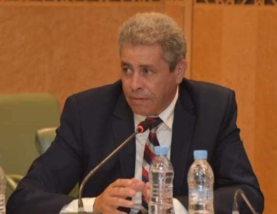 بعدما اخرج دورة أكتوبر من عنق الزجاجة هل يستطيع رئيس الجماعة الترابية لميدلت ترتيب بيته الداخلي ؟