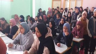 ميدلت .. النادي البيئي ينظم مناظرة حول التغيرات المناخية