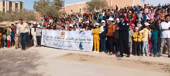 زاكورة.. يوم تحسيسي بمجموعة مدارس النقوب بأهمية الماء