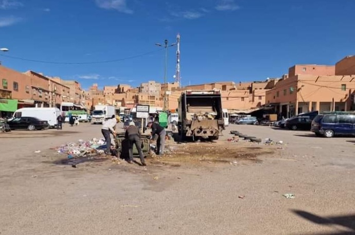 تنغير .. عمال النظافة يستأنفون عملهم