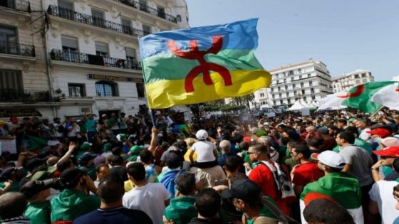 الجزائر .. حملات قمع شرسة تمارسها السلطات في عدة بلديات قبائلية
