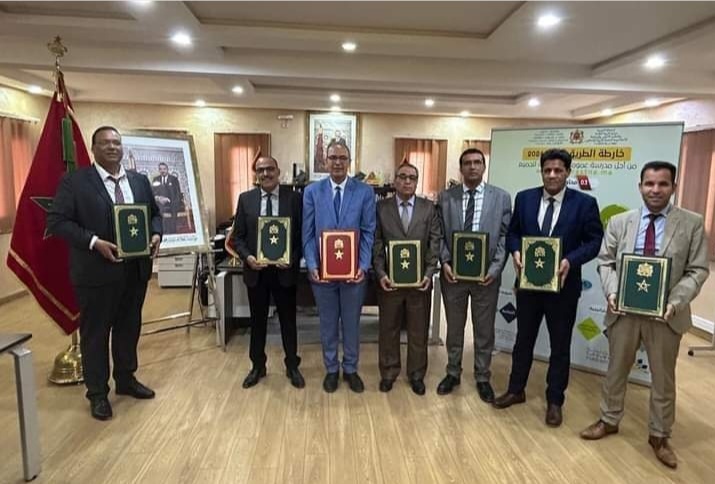 الرشيدية .. توقيع عقود نجاعة الأداء مع المركز الجهوي لمهن التربية والتكوين والمديريات الإقليمية بالجهة