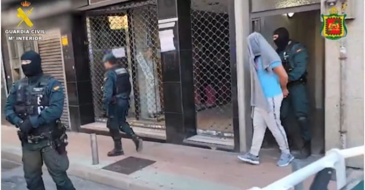 التعاون مع المديرية العامة لمراقبة التراب الوطني يمكن  إسبانيا من تفكيك مجموعة إرهابية