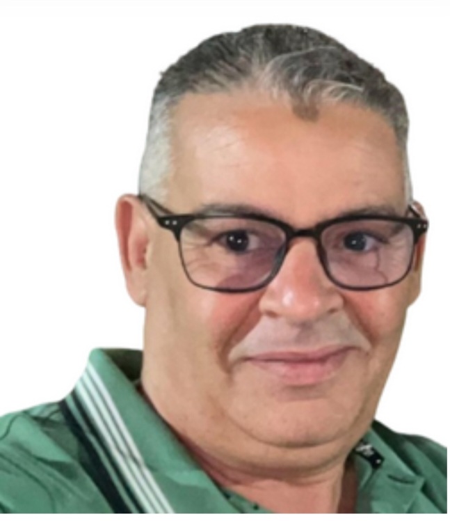 وسائل التواصل الاجتماعي في المجتمع الحالي