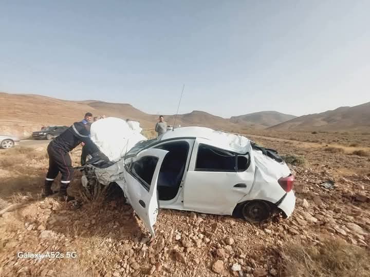 تنغير .. سائحتان إيطاليتان تنجوان من حادث سير خطير بمنحدر تيزي نبوجو