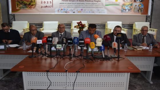 تنغير .. ندوة صحفية تمهد لانطلاق منتدى الواحات والمضايق وتناقش تحديات التنمية السياحية