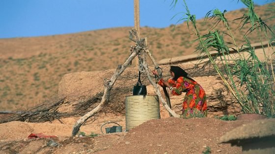 ميدلت .. احتجاجات ساكنة أمالو نايت علي أبراهيم بتونفيت ..عيون نضبت وسلطات تتجاهل