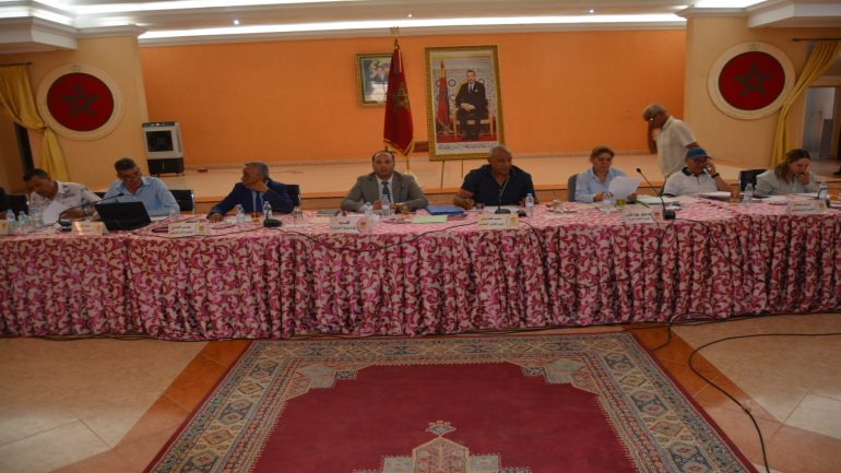 الرشيدية: انعقاد دورة استثنائية للمجلس الجماعي والمصادقة على جميع النقاط المدرجة بجدول الأعمال
