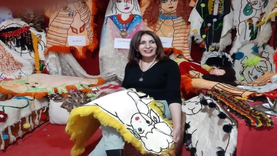 سعاد كورادا والفن البيئي: من ركام الجلود المهملة إلى تحف تروي حكاية الأمل والتنمية