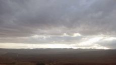 طقس الخميس..أمطار رعدية ورياح قوية بعدد من المناطق