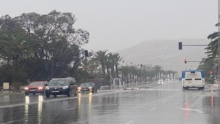 اضطرابات جوية يوم الثلاثاء: أمطار قوية وثلوج بعدة مناطق بالمملكة