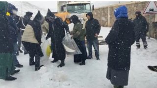 تنغير .. مبادرة تضامنية تصل إلى أوزيغيمت بتنسيق مع السلطات المحلية لمواجهة قساوة الشتاء