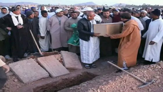 زاكورة.. حزن عميق بعد تشييع جثمان الطفل يونس العلاوي والعائلة تنتظر كشف الملابسات