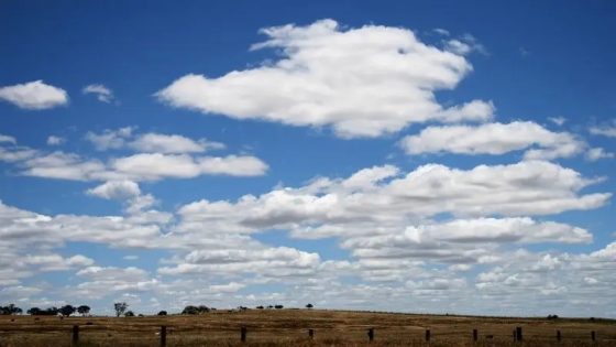 تقلبات جوية تضرب عدة جهات بالمغرب.. أمطار رعدية ورياح قوية في نشرة الخميس