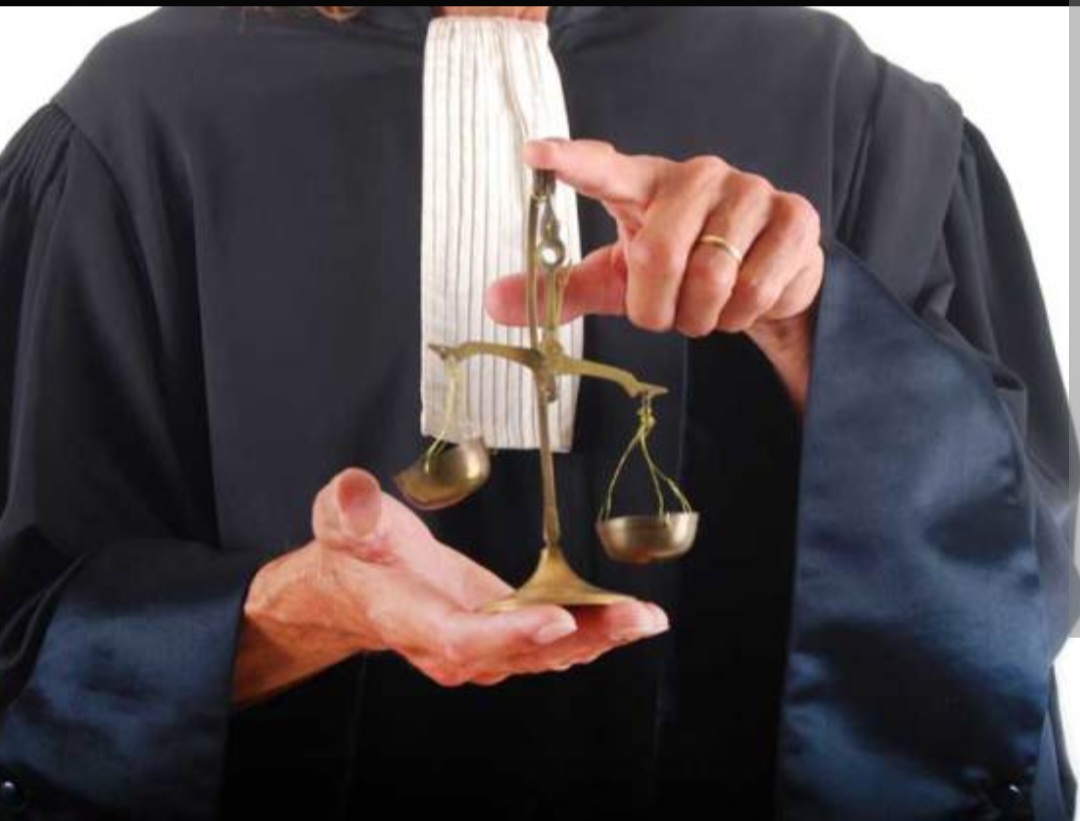 محام مبحوث عنه ينجو مؤقتا من الاعتقال بعد تنازلات مفاجئة لمشتكين من الرشيدية وارفود والريصاني .. وتطورات مثيرة في ملف ثقيل