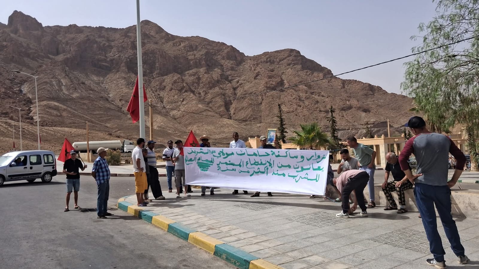 أزمة العطش تدفع ساكنة حمات مولاي علي الشريف إلى الاحتجاج